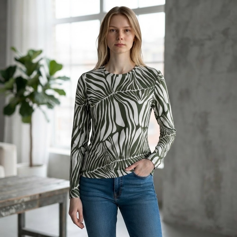 Chicos Womens Size 2 Large Olive Green Palm Leaf Abstract Print Long Sleeve Top